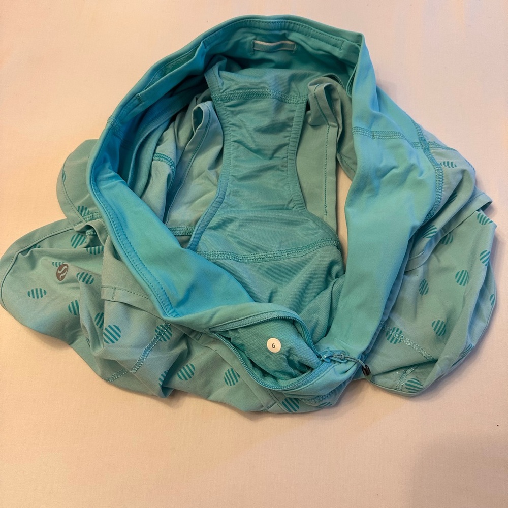 Lululemon Run: Speed Short 2.5”,LR,*4-Way Stretch, Size 6 - Picture 7 of 9